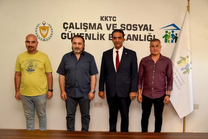 Bakan Gardiyanoğlu, Kamu-Sen heyetini kabul etti