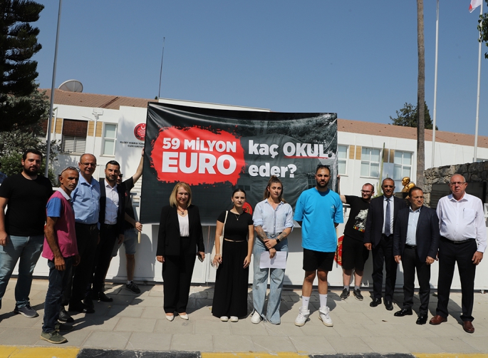 CTP Gençlik: "59 Milyon Euro kaç okul eder?"