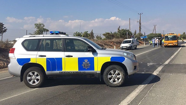 İngiliz Üs Polisi 35 kilo civarında Hint keneviri, silah, mermi ve patlayıcı ele geçirdi
