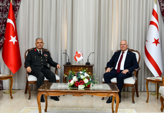 Töre, göreve yeni atanan KTBK Komutanı Tümgeneral Kılınç’ı kabul etti