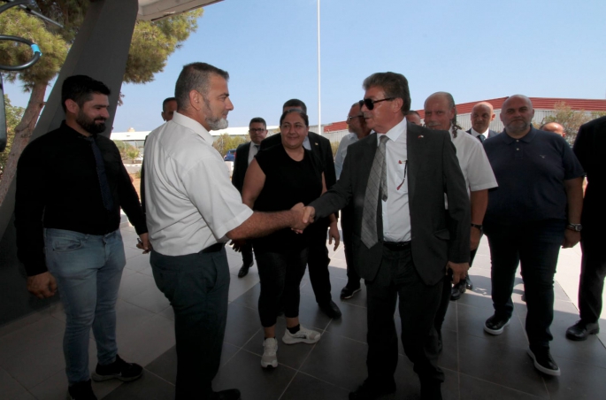 Başbakan Üstel, Gazimağusa Serbest Limanı’nda incelemelerde bulundu, toplantıya katıldı
