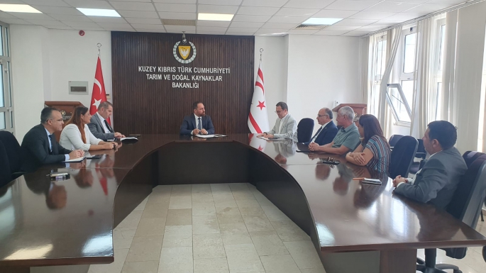 Tarım ve Doğal Kaynaklar Bakanı Çavuş, Kıbrıs Türk Ticaret Odası heyetini kabul etti
