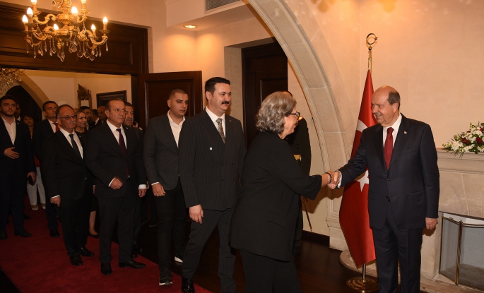 KKTC 40 yaşında... Cumhurbaşkanı Tatar tebrik kabul etti