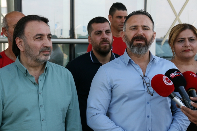 KTAMS ve KAMUSEN, Ercan Sivil Havacılık İtfaiyesindeki eksikliklere dikkat çekmek için uyarı eylemi yaptı
