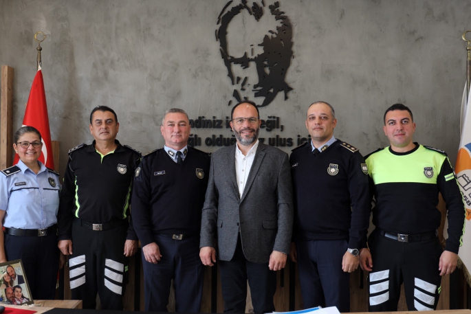 İskele Belediyesi, İskele Polis Müdürlüğü’ne bir araç hibe etti