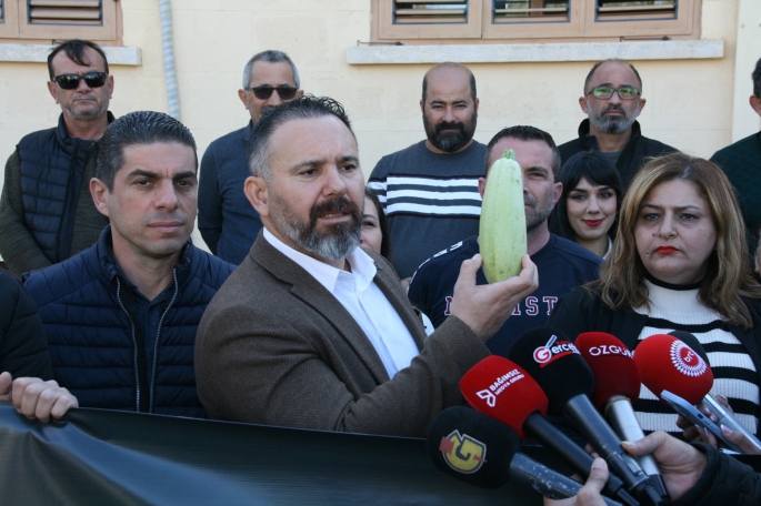 KTAMS, “Nakil Tüzüğüne aykırı görevlendirmeleri” Sağlık Bakanlığı önünde protesto etti
