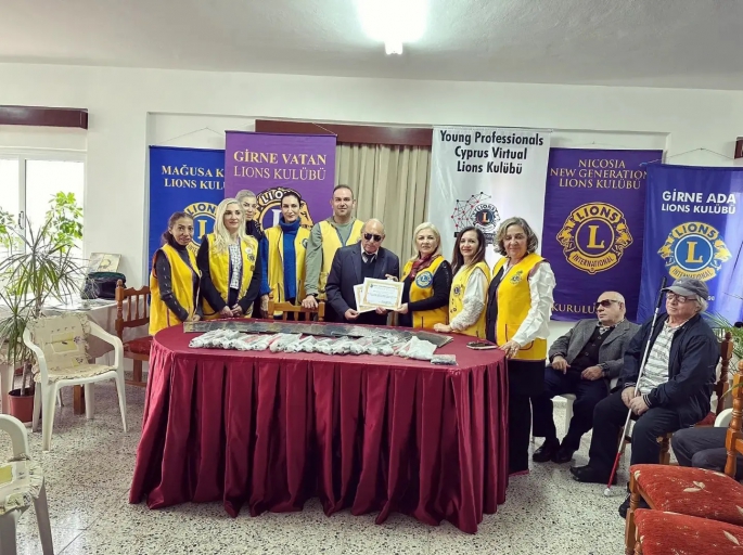 Lions kulüplerinden Görmezler Derneği'ne bağış