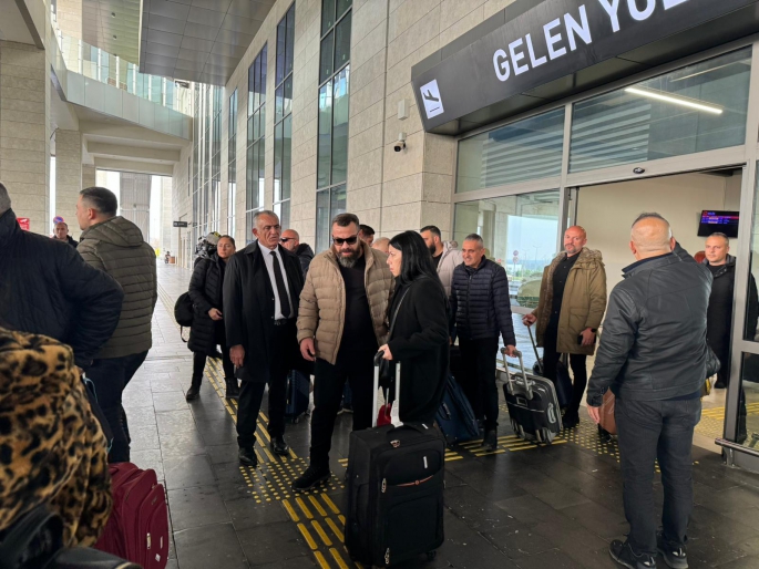 Yarın başlayacak İsias davası için bu sabah Gaziantep'e giden heyet, otobüslerle Adıyaman'a hareket etti