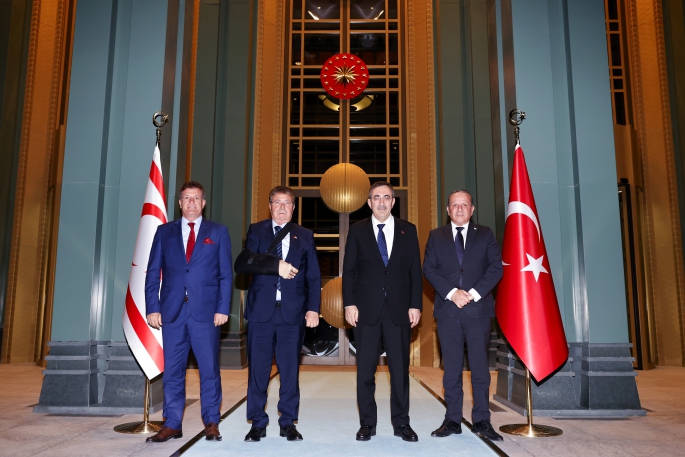 Başbakan Üstel ile TC Cumhurbaşkanı Yardımcısı Yılmaz görüştü