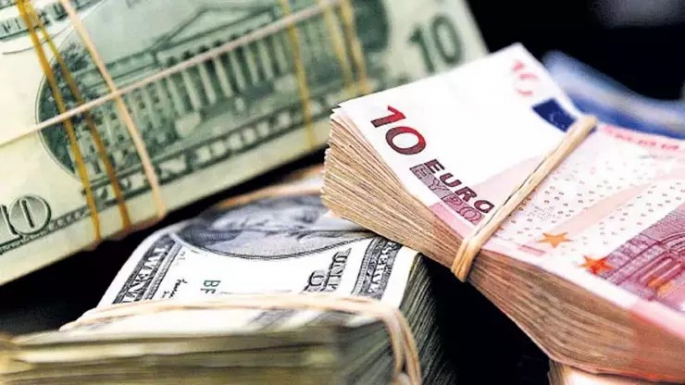 Euro 33,95, sterlin 39,69, dolar 31,32 liradan işlem görüyor