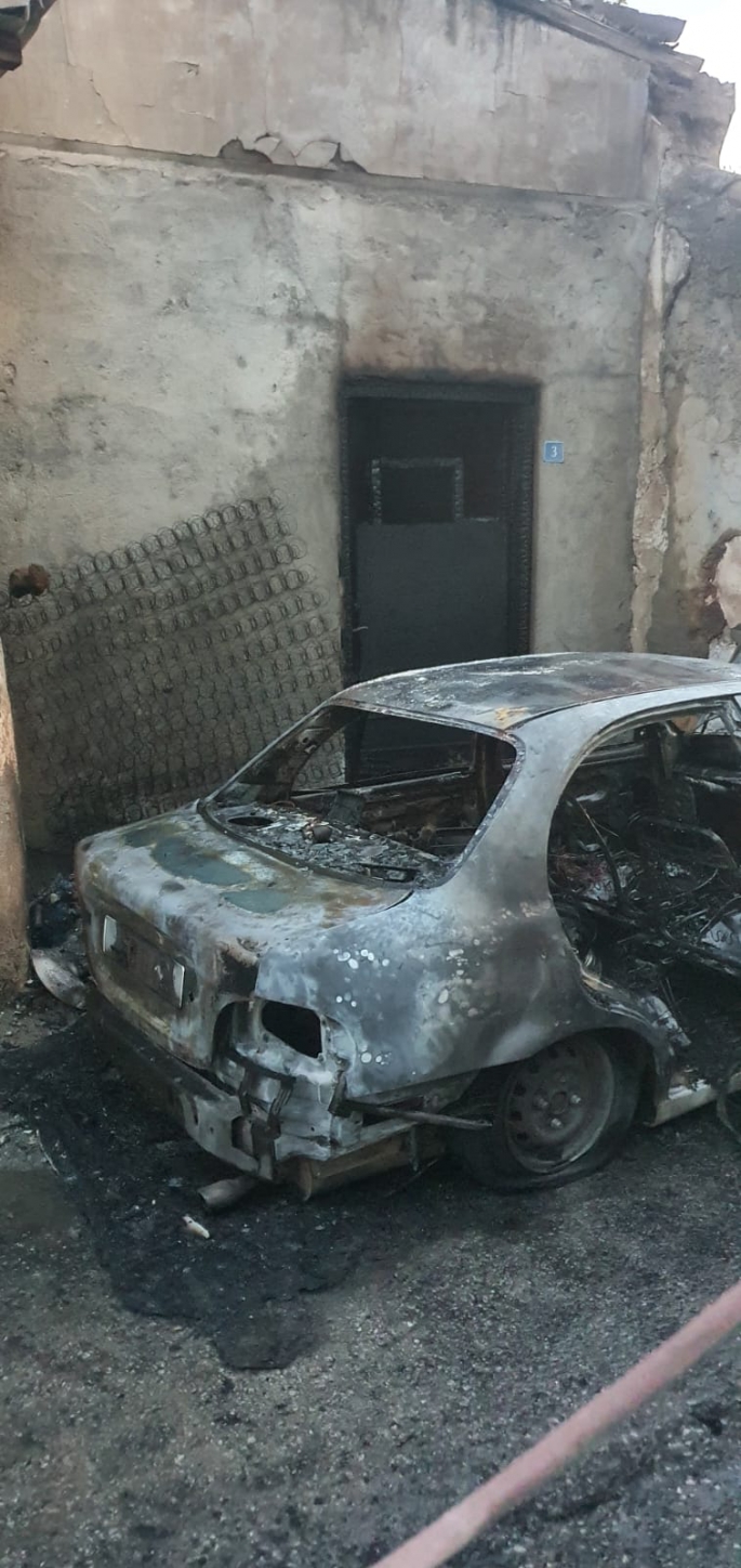Lefkoşa’da Surlariçi’nde park halindeki bir araç kundaklandı... 1 kişi tutuklandı