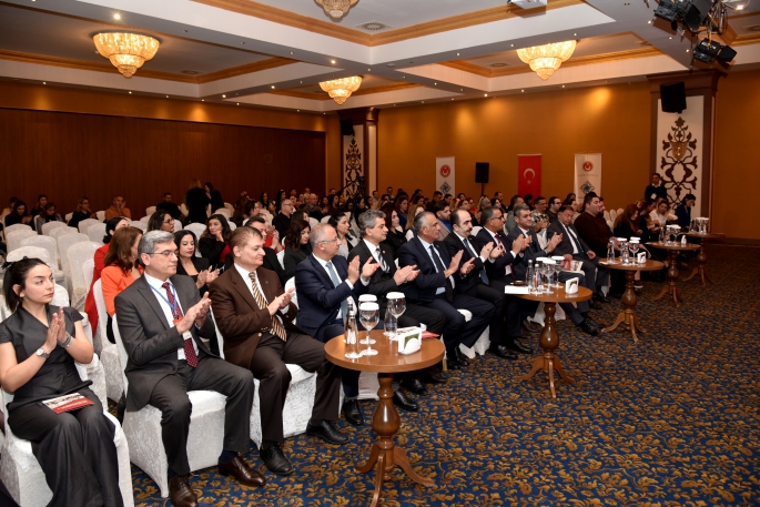 Tarih Öğretmenlerine Yönelik Tarih Eğitimi Çalıştayı yapılıyor