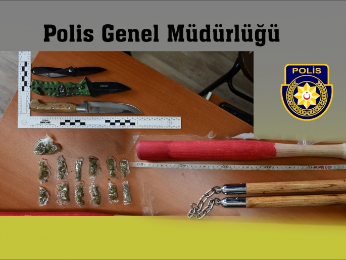 Araçlarında ve üstlerinde uyuşturucuyla sopa ve mınçıka gibi aletler bulundu