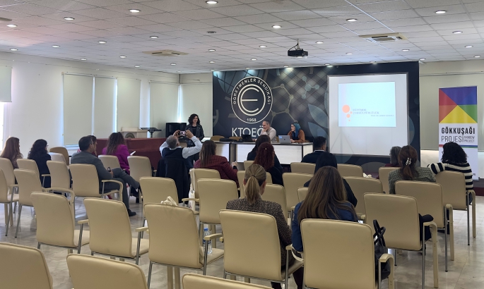 Kuir Kıbrıs, KTÖS ve KTOEÖS iş birliğiyle "Okul Yöneticilerine Yönelik Kapsayıcı Okul Eğitimi" etkinliği yaptı