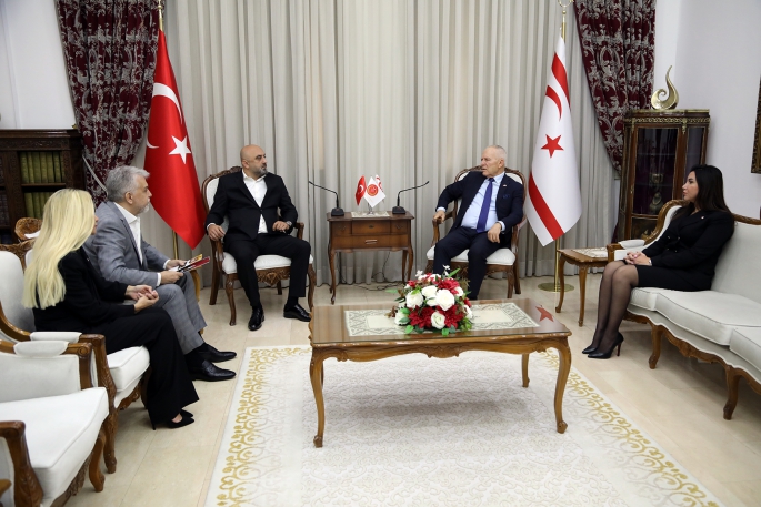 Töre: Dünyaca ünlü isimlerin KKTC’ye gelmesi önemli