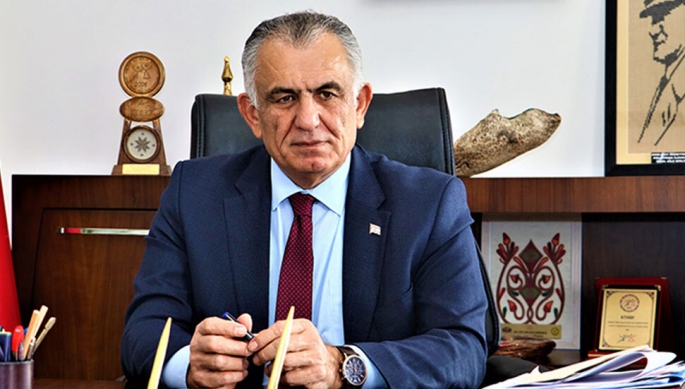 Çavuşoğlu 23 Nisan konuşmasında çocuklara seslendi: “Atatürk'ün ideallerini benimsemek, izinde yürümek tek hedefiniz olmalıdır”