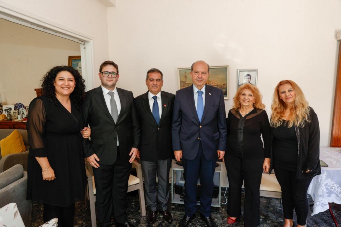Cumhurbaşkanı Ersin Tatar, Lapta Huzurevi’ni ziyaret etti