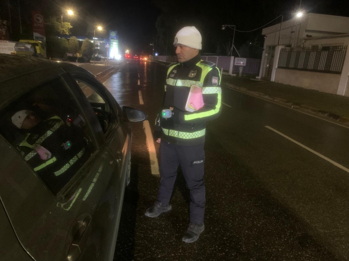 Polis Lefkoşa ve İskele'de asayiş ve trafik denetimleri yaptı