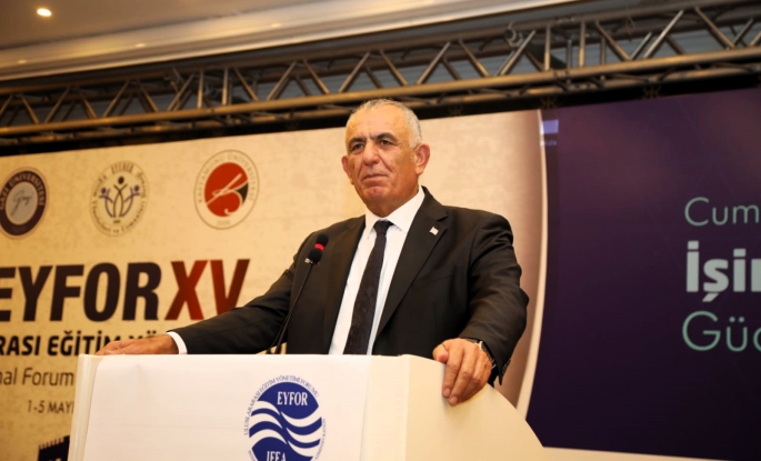 Çavuşoğlu, Antalya’da düzenlenen 15’inci Uluslararası Eğitim Yönetimi Forumu’na katıldı