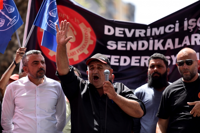 Hayvan Üreticileri Birliğinin Başbakanlık önündeki eylemi devam ediyor: “Bu eylem süresizdir”