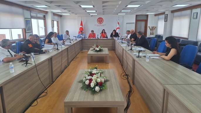 Ekonomi, Maliye, Bütçe ve Plan Komitesi beş yasa tasarısını görüştü, ikisini Genel Kurul’a sevk etti