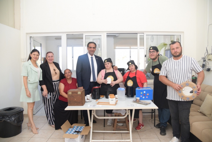 Gardiyanoğlu, kermes açılışı yaptı