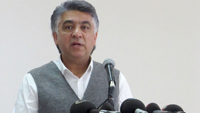 Kanber: "Bayramın kimine eğlence, kimine yaşam kaygısı getirdiği, sınıfsal ayrımların derinleştiği bir dünya düzeninde yaşıyoruz"