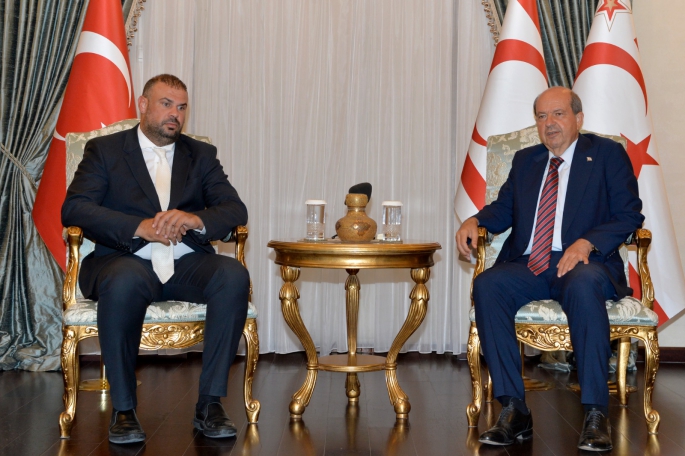 Cumhurbaşkanı Tatar, Avrupa şampiyonu Enver Haskasap ve ekibini kabul etti