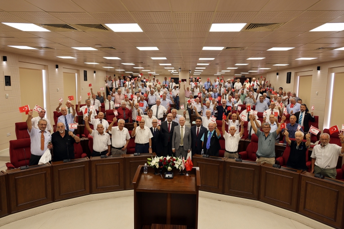 Mücahitler ve muharip derneklerden temsilciler, Meclis Başkanı Töre’yi ziyaret etti