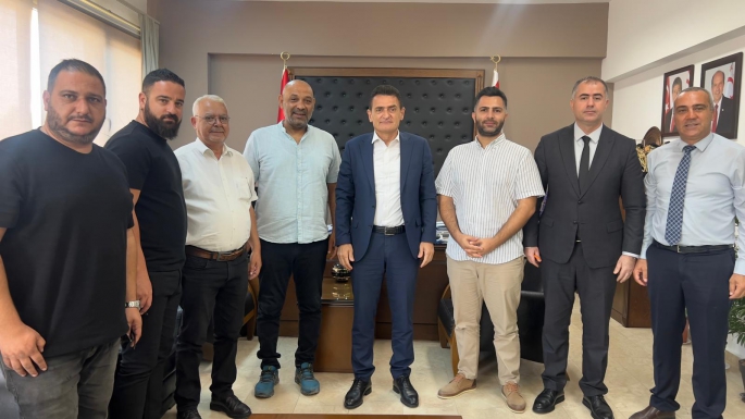 Oğuz, Kolozali ve heyetini kabul etti