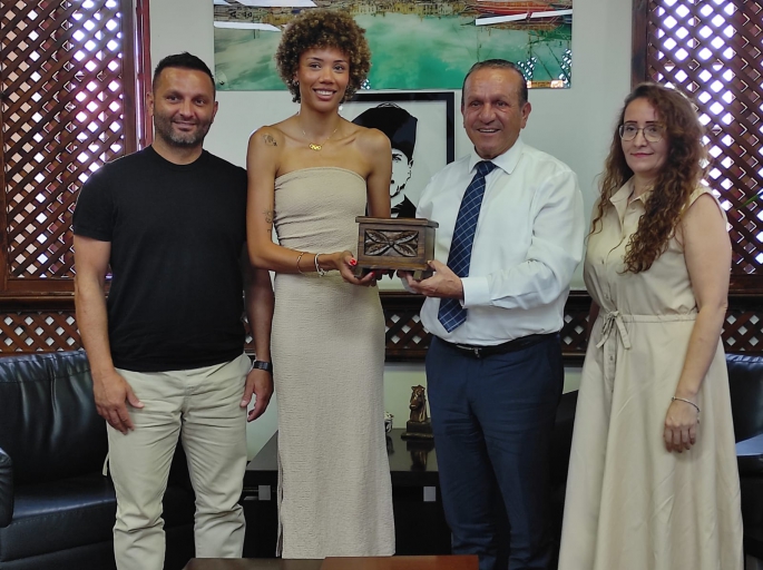 Ataoğlu, milli sporcu Savaşkan’ı kabul etti
