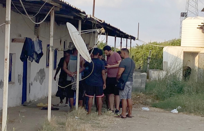 Bağımsızlık Yolu Güzelyurt Örgütü, Cyprfuvex emekçilerinin sorunlarını yerinde gözlemleyerek basın açıklaması yaptı