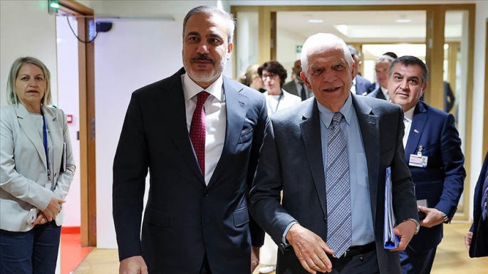 Borrell: “Kıbrıs'a bir çözüm aramak için diyalog sürecini başlatmanın ilk adımı olmasını umalım”