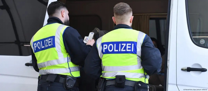 Almanya düzensiz göçün sınırlandırılması ve güvenlik için sınır kontrollerine başlayacak