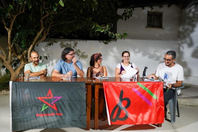 Bağımsızlık Yolu ve Baraka Kültür Merkezi “4 Boyutuyla Federasyon” başlıklı panel düzenledi