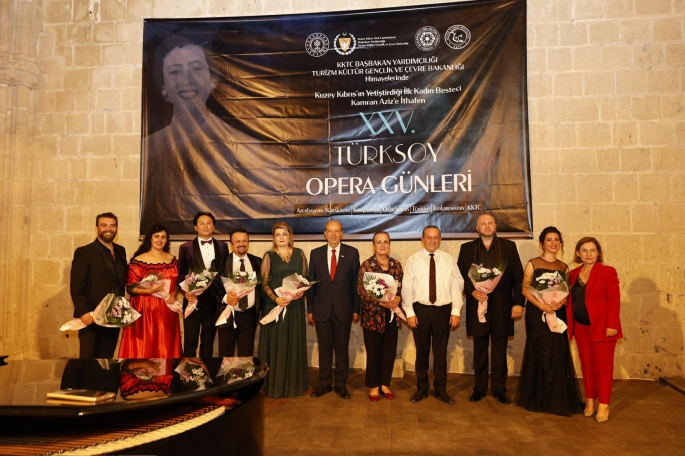 Cumhurbaşkanı Tatar Kamran Aziz’e ithaf edilen TÜRKSOY konserini izledi