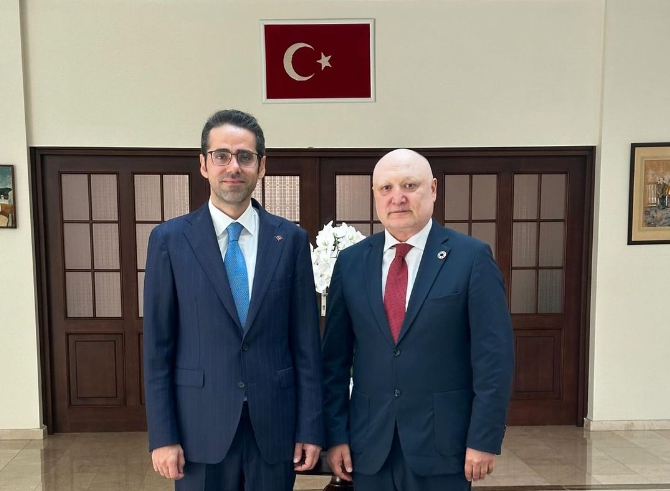 UNDP Kıbrıs Ofisi Direktörü Haydarov, Türkiye’nin Lefkoşa Büyükelçisi Serim’i ziyaret etti