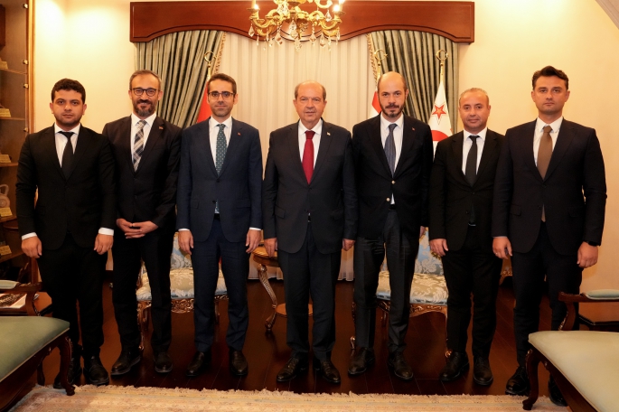 Cumhurbaşkanı Tatar, TOKİ Başkanı Sungur’u kabul etti