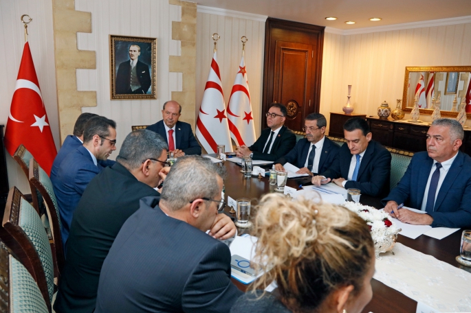 Cumhurbaşkanlığında Taşınmaz Mal Komisyonu faaliyetleriyle ilgili üst düzey toplantı...