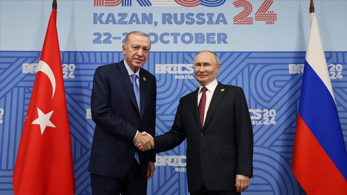 Erdoğan, BRICS Zirvesi kapsamında Rusya Devlet Başkanı Putin ile bir araya geldi