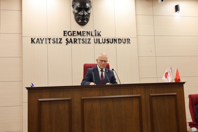 Meclis Başkanlığı seçiminde ilk tur oylamada salt çoğunluk sağlanamadı... İkinci tura geçildi
