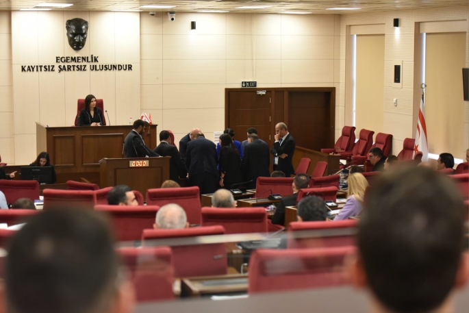 Meclis'in Başkanlık Divanı seçimini bugün yapması bekleniyor... UBP Grubu saat 11.00’de toplanıyor