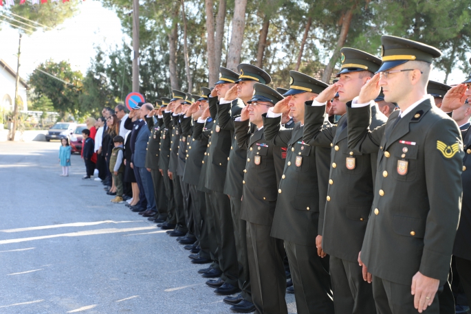 KKTC’nin 41. kuruluş yıl dönümü dolayısıyla Değirmenlik’te de tören düzenlendi