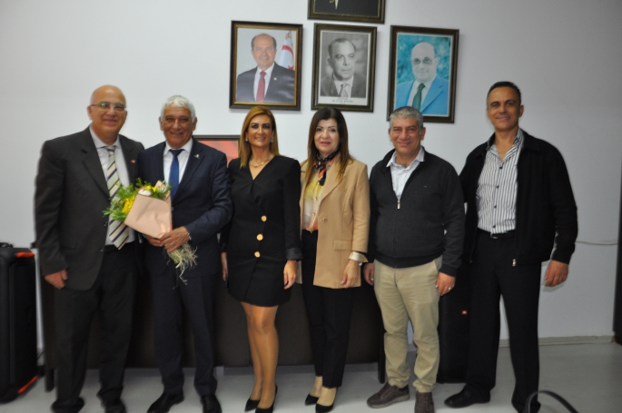 Özçınar'dan öğretmenelre.... “Özveri ile güzel ülkemize pırıl pırıl insanlar yetiştiriyorsunuz”