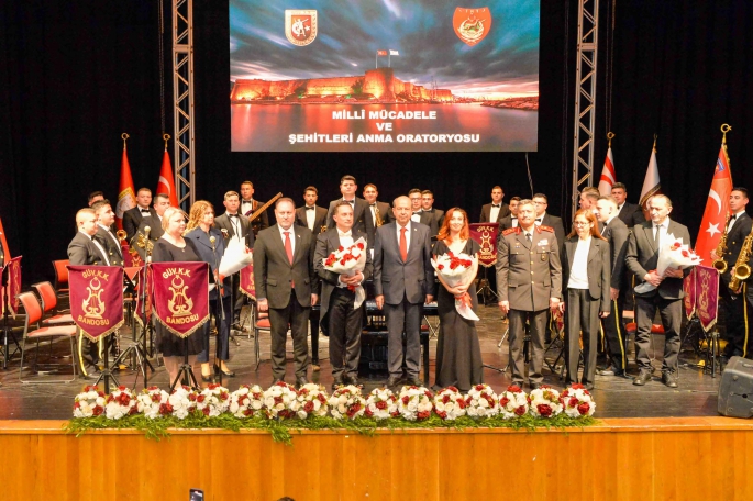 Cumhurbaşkanı Ersin Tatar, Milli Mücadele ve Şehitleri Anma Oratoryosu'nu izledi