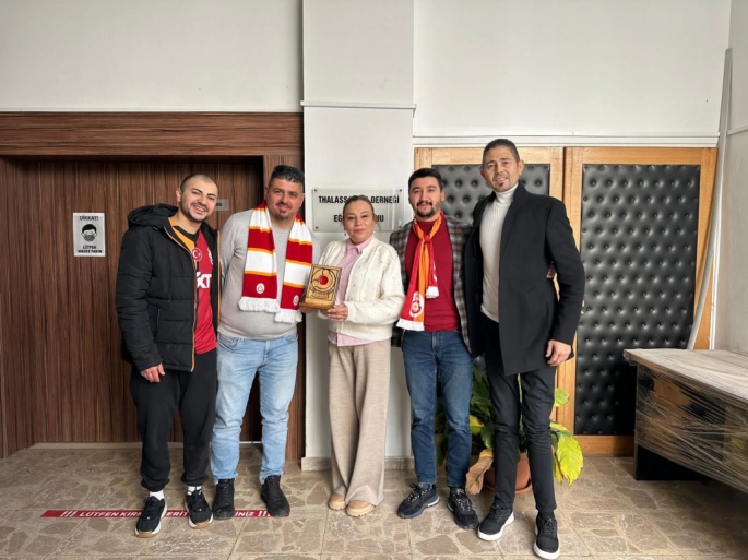 Galatasaray Taraftar Derneği’nden Thalassaemia Derneği’ne destek