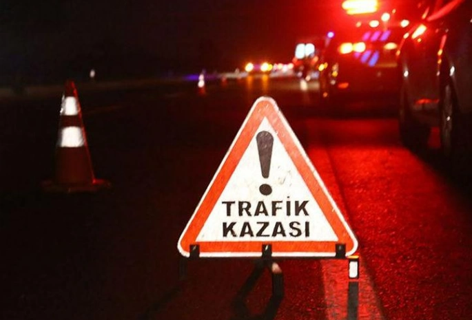Alkollü sürücü kaza yaptı