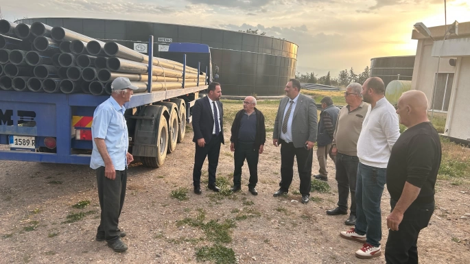 Aydınköy Sulama Birliği’ne su dağıtımını güçlendirecek borular teslim edildi