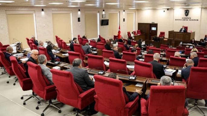 Cumhuriyet Meclisi'nde iki yasa tasarısının üçüncü görüşmelerine ilişkin tezkeresi onaylandı