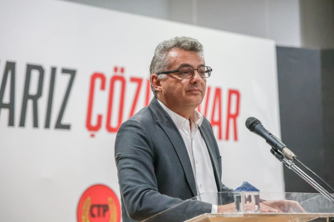Erhürman’dan Tatar’a çağrı: “Dilediği zaman televizyonda karşılıklı konuşabiliriz”